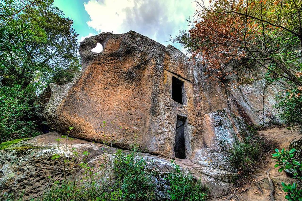 La Casa Di Augusto Hotel Bomarzo Exterior photo
